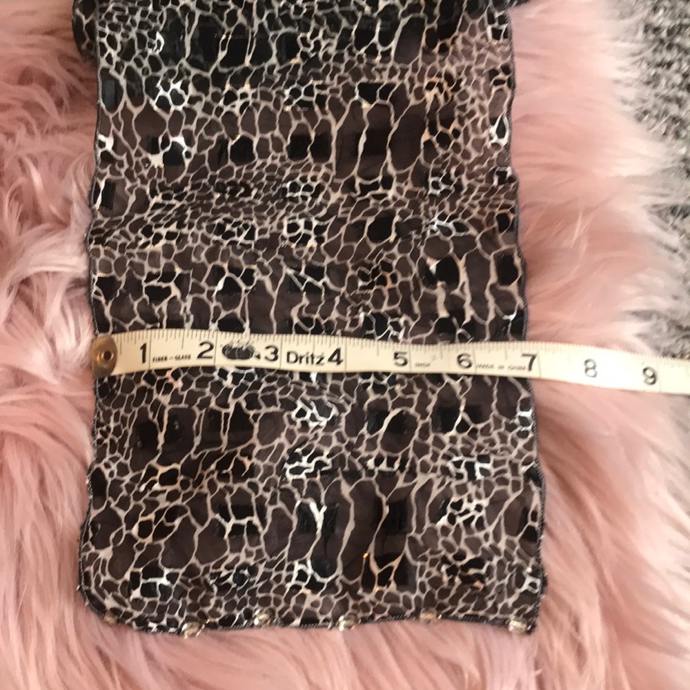 Sheer scarf - Picture 6 of 10
